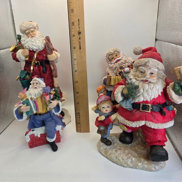 Lot of 4 Santa Claus Figurines – Resin Christmas Holiday Décor - Picture 3 of 16